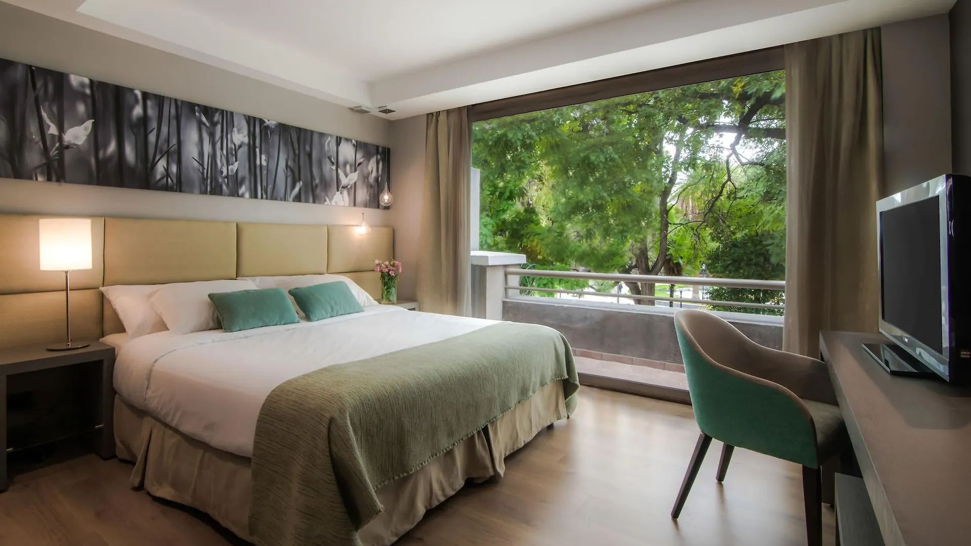 Portal Plaza Suites Mendoza