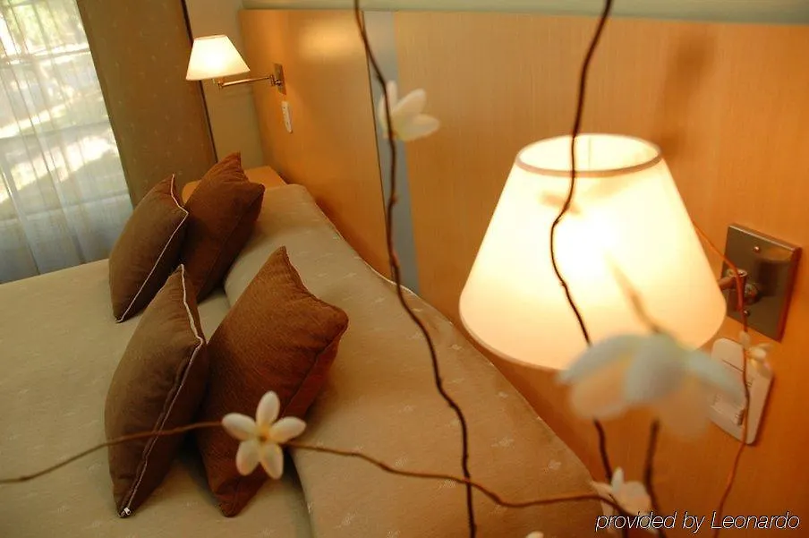 Portal Plaza Suites Mendoza Hotel