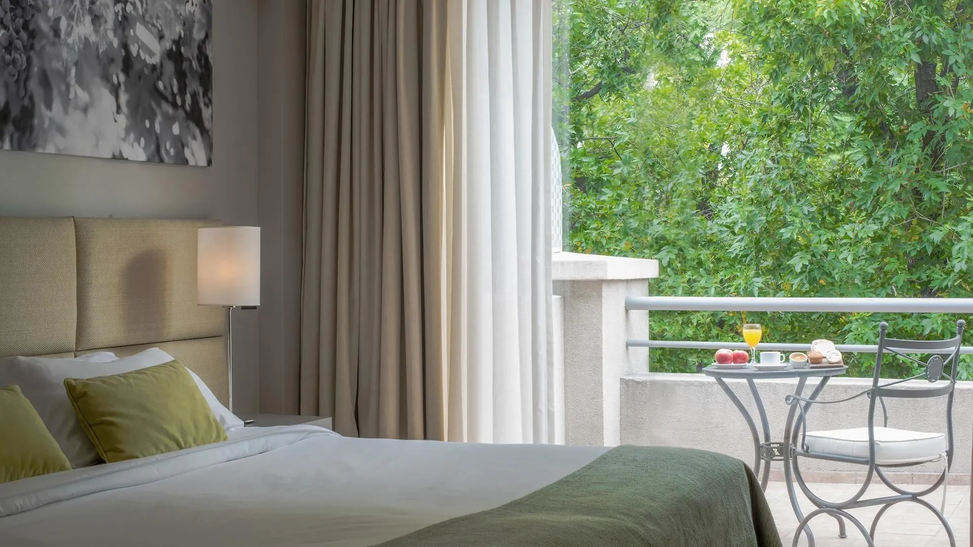 Portal Plaza Suites Mendoza